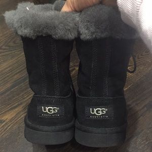 Girls uggs